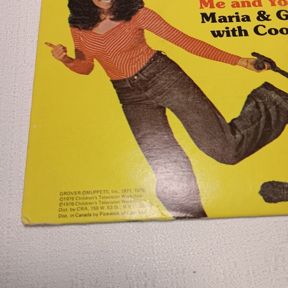 Vtg Sesame Street TuMe Gustas/Me and Yo Maria & Grover with Cookie Monster. - Picture 9 of 10